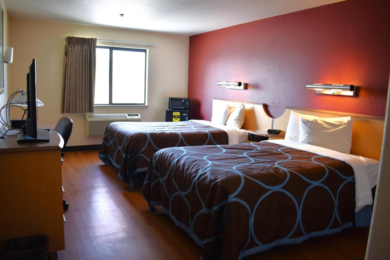 Super 8 By Wyndham New Braunfels I-35 Hotel Luaran gambar