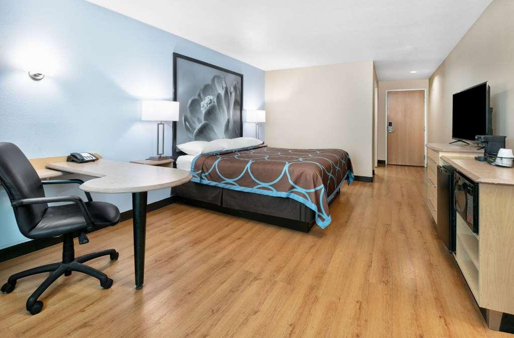 Super 8 By Wyndham New Braunfels I-35 Hotel Bilik gambar